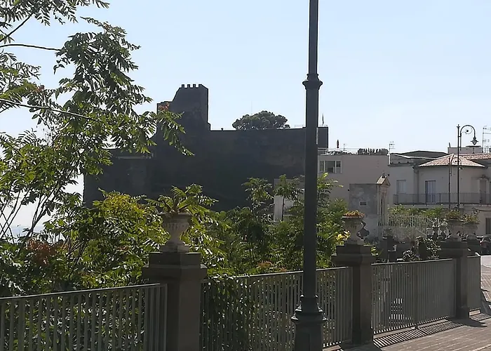 La Terrazza Dei Normanni * Ачи Костелло
